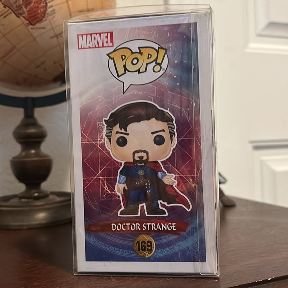 Doctor Strange Funko Pop - Picture 4 of 4